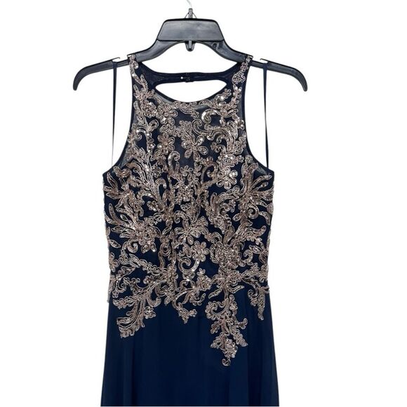 NWOT FLAW BETSY & ADAM | NAVY ROSE BEADED EMBROIDERY CHIFFON GOWN FORMAL 2 - Picture 7 of 12